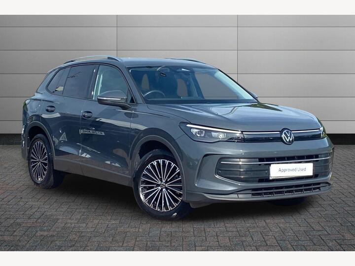 Volkswagen Tiguan 1.5 ETSI MHEV Match DSG Euro 6 (s/s) 5dr