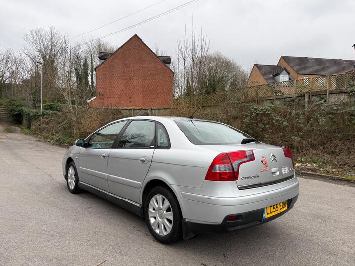Citroen C5 2.0i 16V Exclusive 5dr