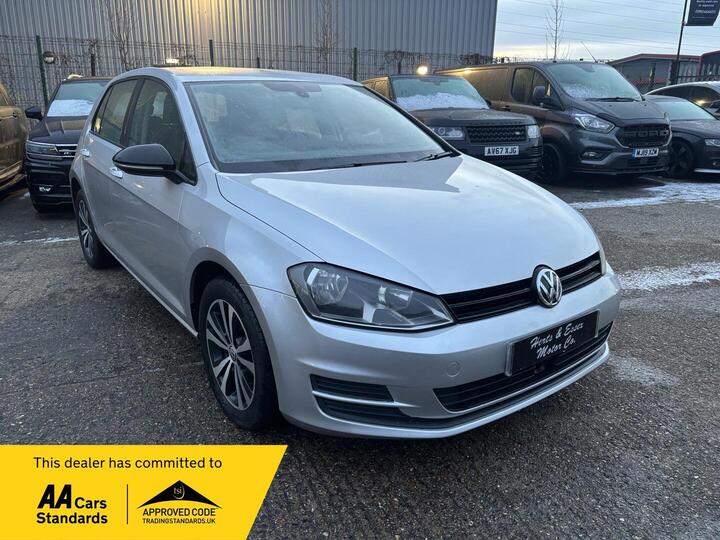 Volkswagen Golf 1.6 TDI BlueMotion Tech SE DSG Euro 5 (s/s) 5dr