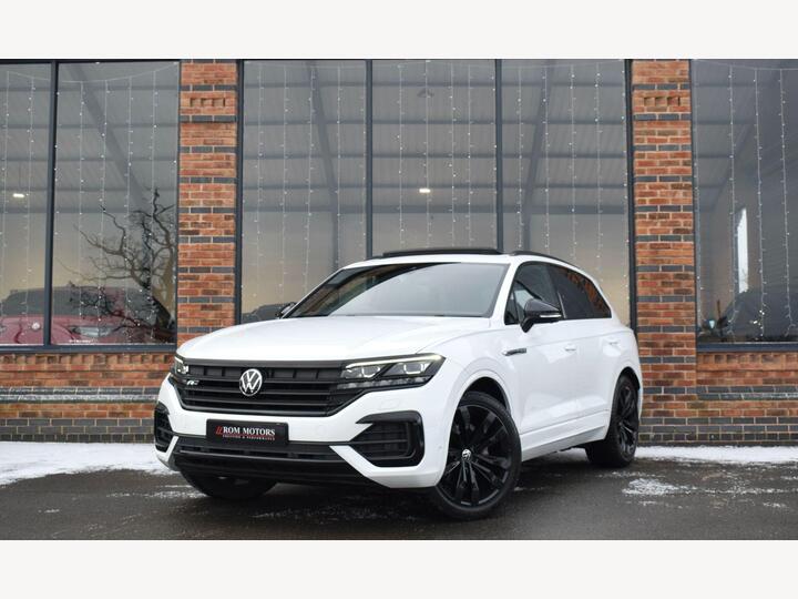 Volkswagen TOUAREG 3.0 TDI V6 Black Edition Tiptronic 4Motion Euro 6 (s/s) 5dr