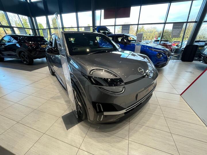 Nissan Micra Standard Range 40kWh Advance Auto 5dr