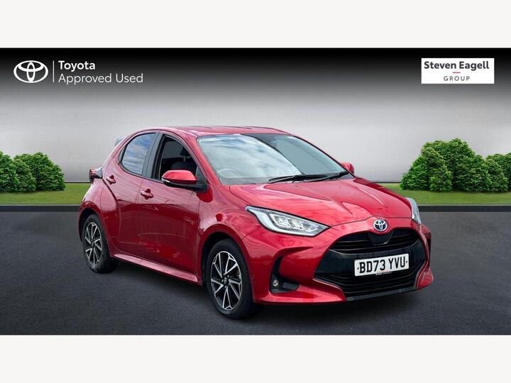 Toyota Yaris 1.5 VVT-h Design E-CVT Euro 6 (s/s) 5dr
