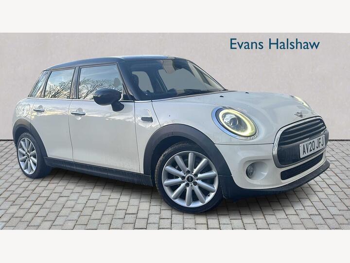 MINI HATCHBACK 1.5 Cooper Classic Euro 6 (s/s) 5dr