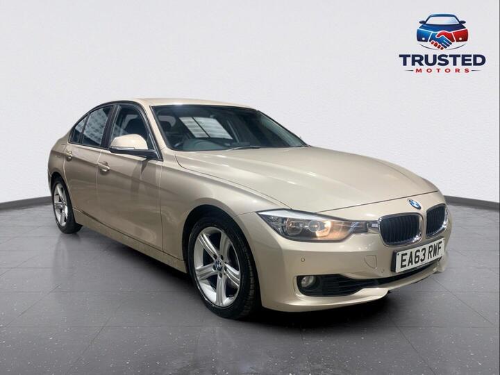 BMW 3 SERIES 3.0 330d SE Auto Euro 5 (s/s) 4dr