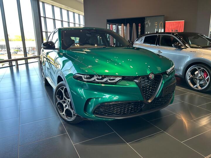 Alfa Romeo Tonale 1.3 VGT 15.5kWh Veloce Auto Q4 AWD Euro 6 5dr