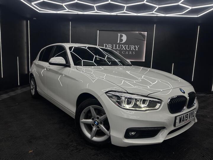BMW 1 Series 1.5 118i SE Business Euro 6 (s/s) 5dr