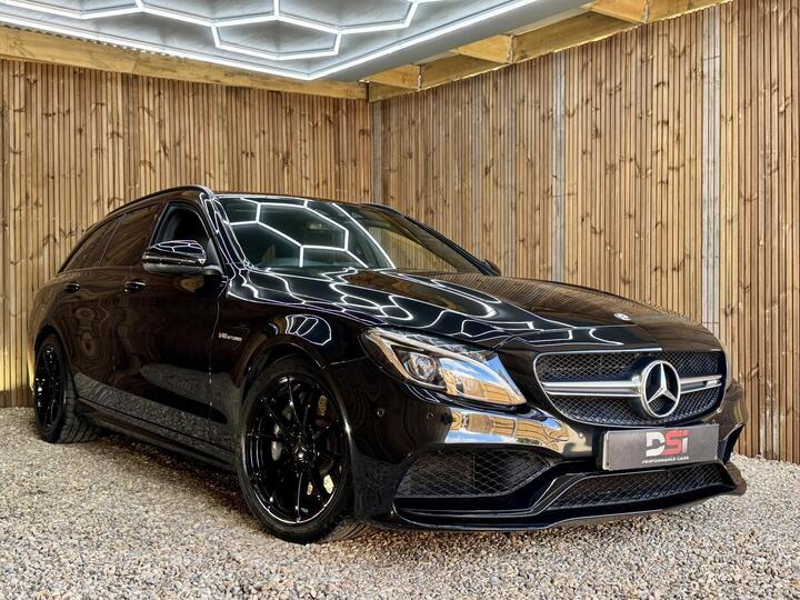 Mercedes-Benz C Class 4.0 C63 V8 BiTurbo AMG (Premium) SpdS MCT Euro 6 (s/s) 5dr