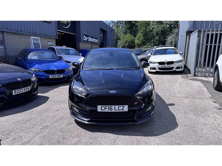 Ford Focus 2.0 TDCi ST-2 Euro 6 (s/s) 5dr