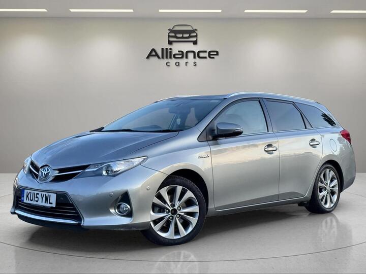 Toyota Auris 1.8 VVT-h Excel Touring Sports CVT Euro 5 (s/s) 5dr Toyota Auris 1.8 VVT-h Excel Touring Sports CVT Euro 5 (s/s) 5dr