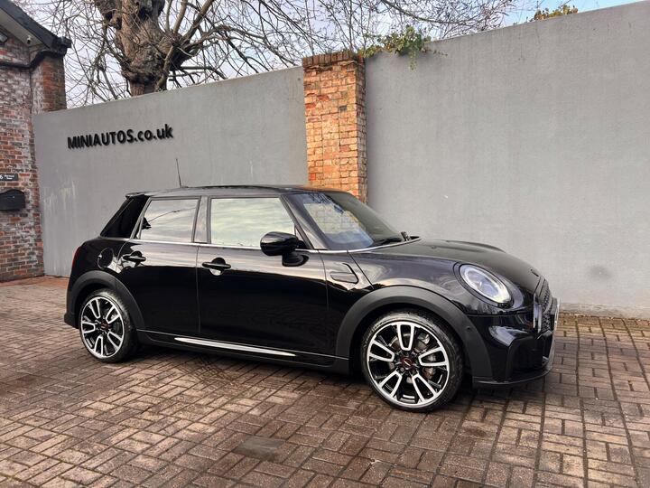 MINI Hatch 1.5 Cooper Sport Steptronic Euro 6 (s/s) 5dr