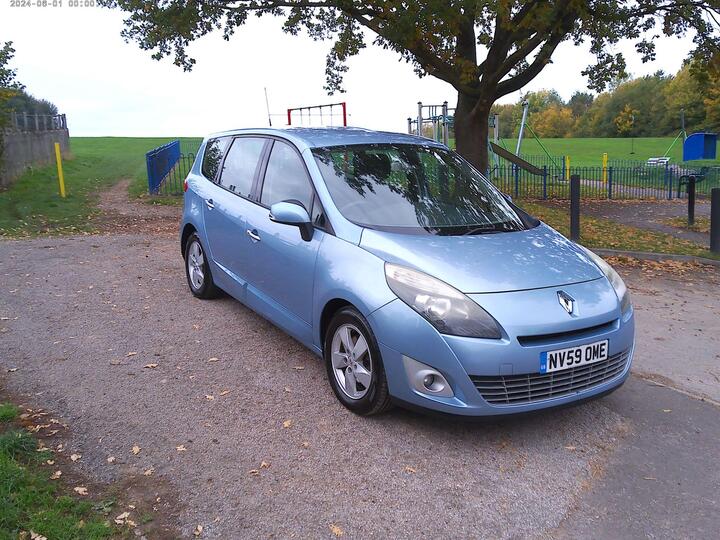 Renault Grand Scenic 1.5 DCi Dynamique Euro 4 5dr