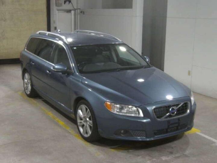 Volvo V70 T4