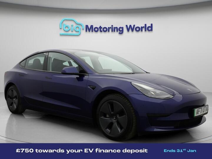 Tesla Model 3 Standard Range Plus Auto RWD 4dr