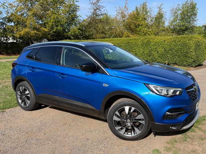 Vauxhall Grandland X 1.2 Turbo Sport Nav Euro 6 (s/s) 5dr