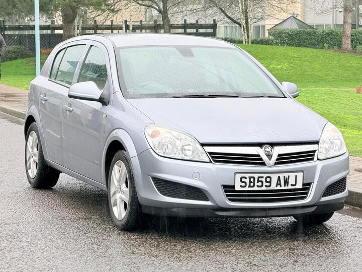 Vauxhall Astra 1.4i 16v Active 5dr