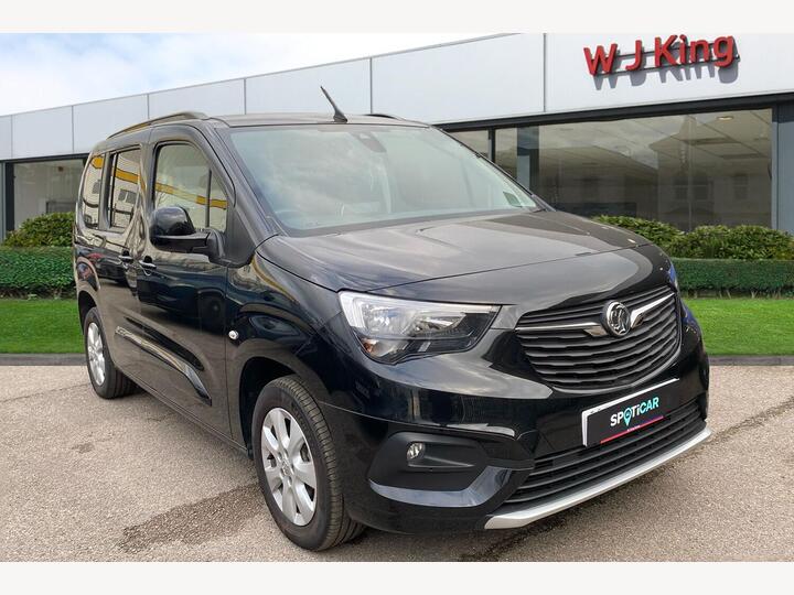Vauxhall Combo Life Electric 50kWh Ultimate Auto 5dr (7.4kW Charger) Vauxhall Combo Life Electric 50kWh Ultimate Auto 5dr (7.4kW Charger)