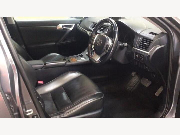 Lexus CT 1.8 200h Advance CVT Euro 5 (s/s) 5dr