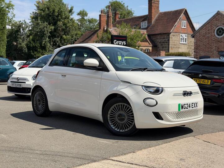 Fiat 500e 42kWh Icon Auto 3dr