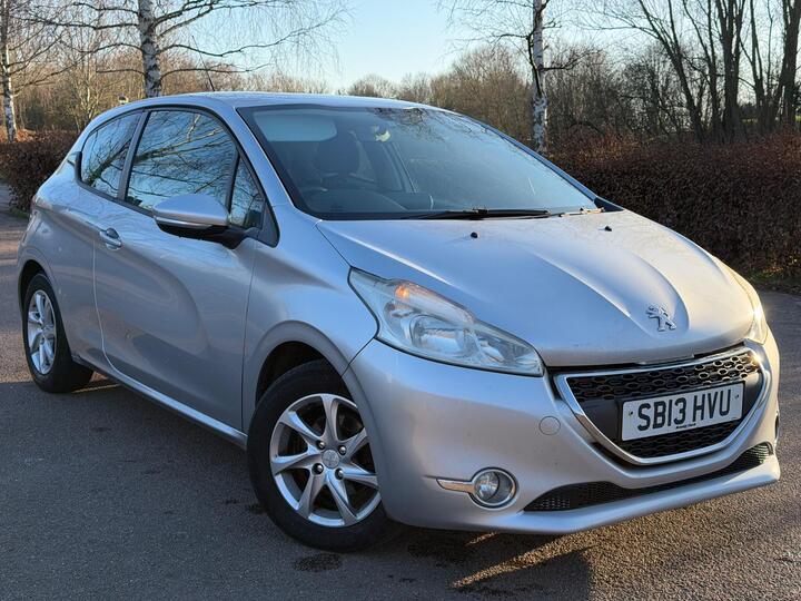 Peugeot 208 1.2 VTi Active Euro 5 3dr
