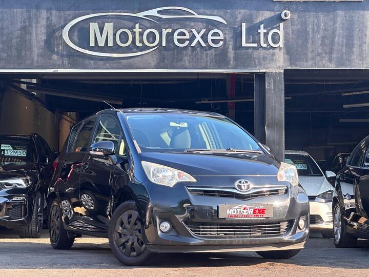 Toyota Verso S 1.33 Dual VVT-i TR Euro 5 5dr