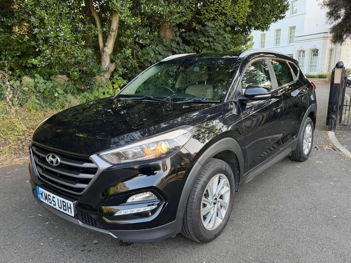 Hyundai TUCSON 1.7 CRDi Blue Drive Premium Euro 6 (s/s) 5dr