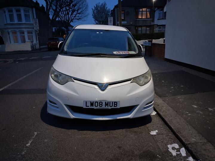 Toyota Emina G Pack 8 Seater 2.4 Automatic