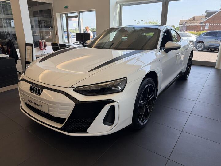 Audi E-tron GT 105kWh Auto Quattro 4dr