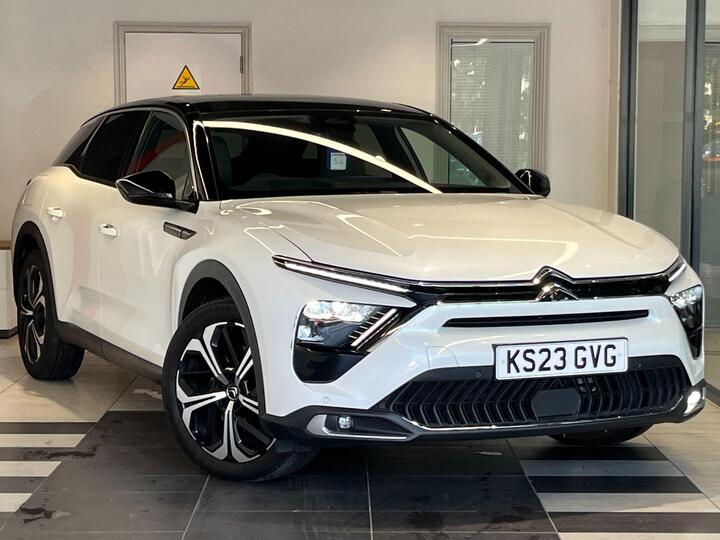 Citroen C5 X 1.6 12.4kWh Shine Plus E-EAT8 Euro 6 (s/s) 5dr Citroen C5 X 1.6 12.4kWh Shine Plus E-EAT8 Euro 6 (s/s) 5dr