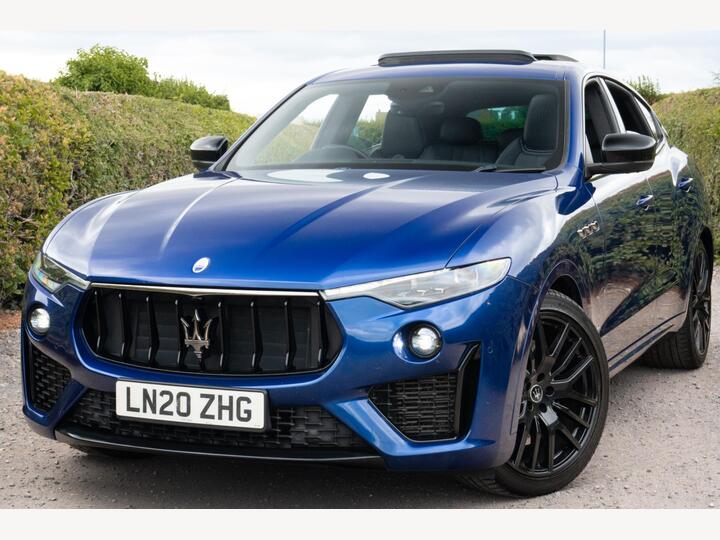 Maserati Levante 3.0D V6 GranSport Nerissimo ZF 4WD Euro 6 (s/s) 5dr Maserati Levante 3.0D V6 GranSport Nerissimo ZF 4WD Euro 6 (s/s) 5dr