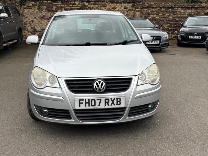 Volkswagen Polo 1.4 S 5dr