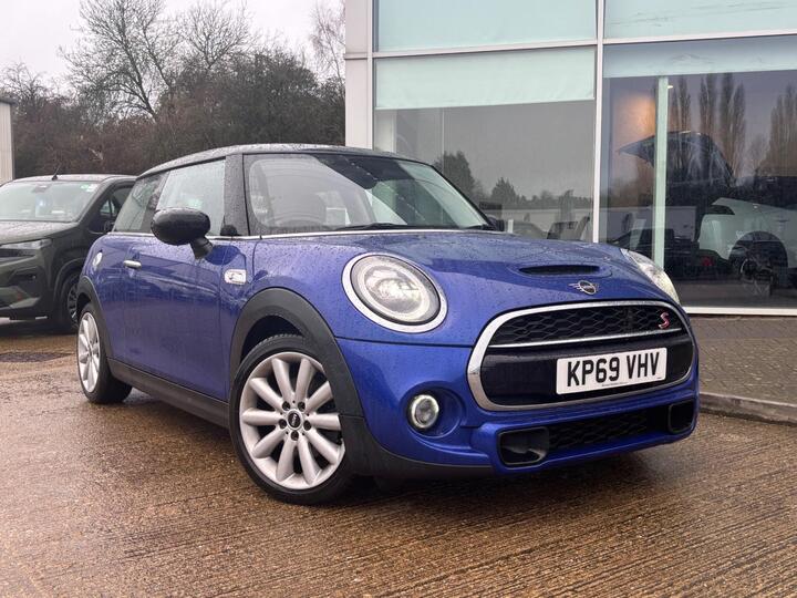 MINI Hatch 2.0 Cooper S Classic Steptronic Euro 6 (s/s) 3dr