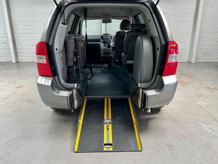 Kia Sedona 2.2 CRDi 3 5dr