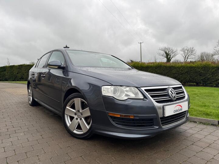 Volkswagen Passat 2.0 TDI R-Line Euro 5 4dr