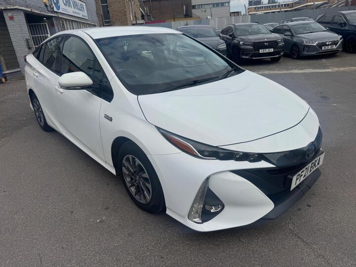 Toyota Prius 1.8 VVT 8.8kWh Business Edition Plus CVT Euro 6 (s/s) 5dr Toyota Prius 1.8 VVT 8.8kWh Business Edition Plus CVT Euro 6 (s/s) 5dr