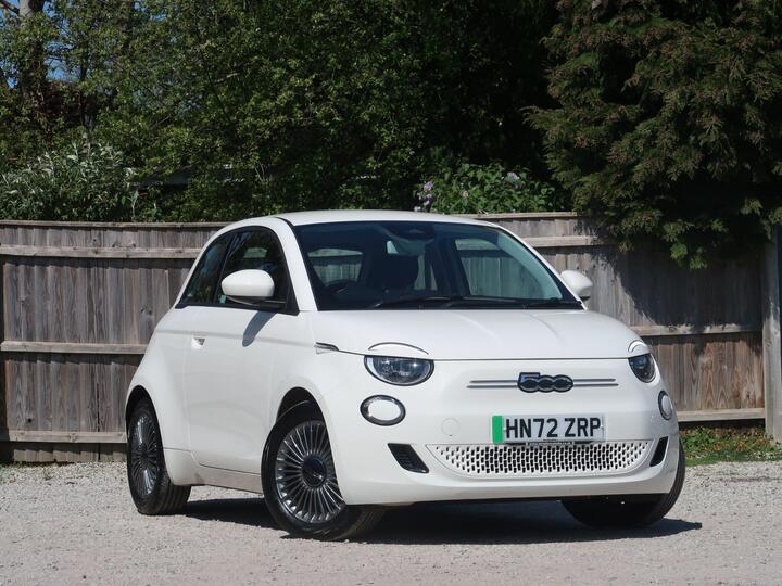 Fiat 500e 42kWh Icon Auto 3dr