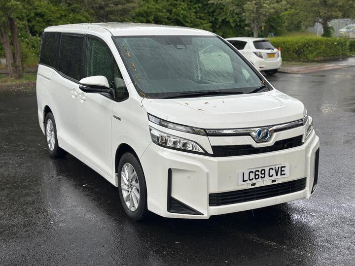 Toyota Noah N/A