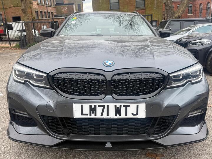 BMW 3 Series 2.0 330e 12kWh M Sport Touring Auto Euro 6 (s/s) 5dr