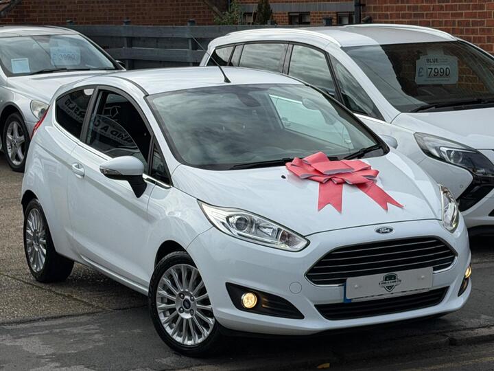 Ford Fiesta 1.0 Titanium Euro 5 (s/s) 3dr