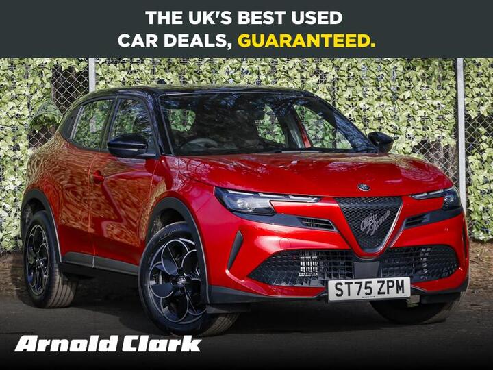 Alfa Romeo Junior 1.2 MHEV Ibrida E-DCT Euro 6 (s/s) 5dr