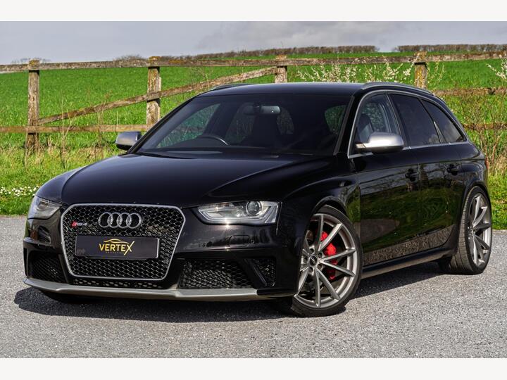 Audi RS4 Avant 4.2 FSI V8 S Tronic Quattro Euro 5 5dr Audi RS4 Avant 4.2 FSI V8 S Tronic Quattro Euro 5 5dr