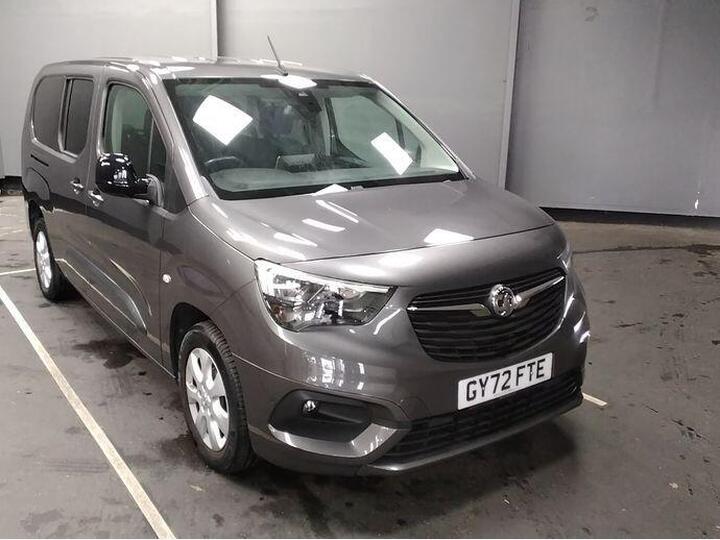 Vauxhall COMBO LIFE 1.5 Turbo D SE XL MPV Euro 6 (s/s) 5dr (7 Seat) Vauxhall COMBO LIFE 1.5 Turbo D SE XL MPV Euro 6 (s/s) 5dr (7 Seat)