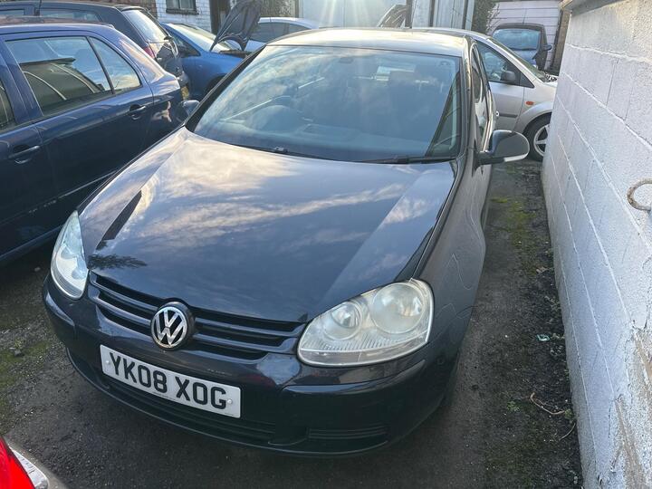 Volkswagen Golf 1.6 FSI Match 5dr