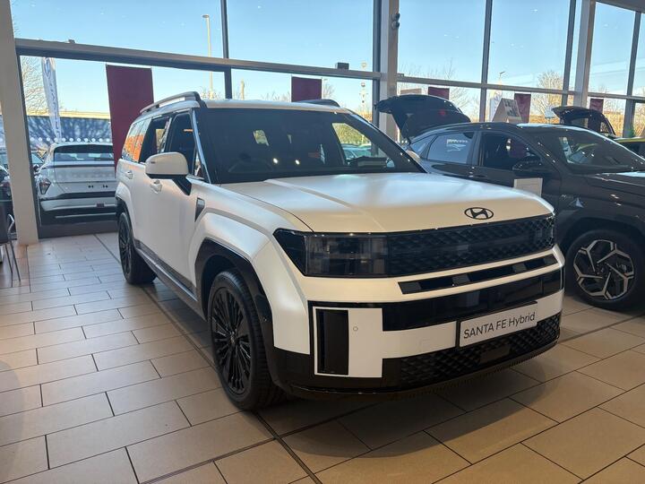 Hyundai Santa Fe 1.6 T-GDi 13.8kWh Calligraphy Auto 4WD Euro 6 (s/s) 5dr (7Seat)