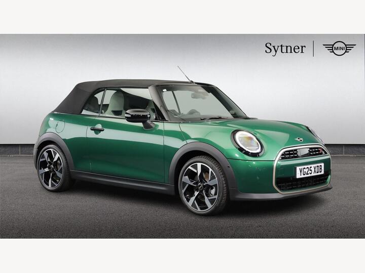MINI Convertible 2.0S Exclusive Steptronic Euro 6 (s/s) 2dr MINI Convertible 2.0S Exclusive Steptronic Euro 6 (s/s) 2dr