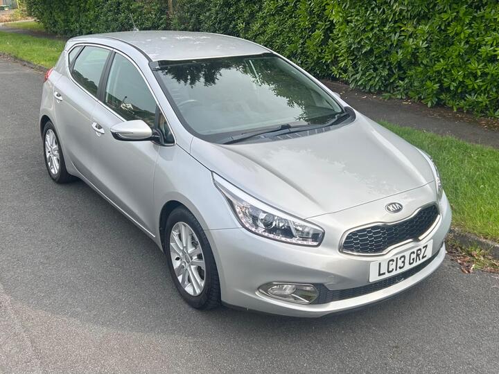 Kia Ceed 1.6 GDi EcoDynamics 2 Euro 5 (s/s) 5dr