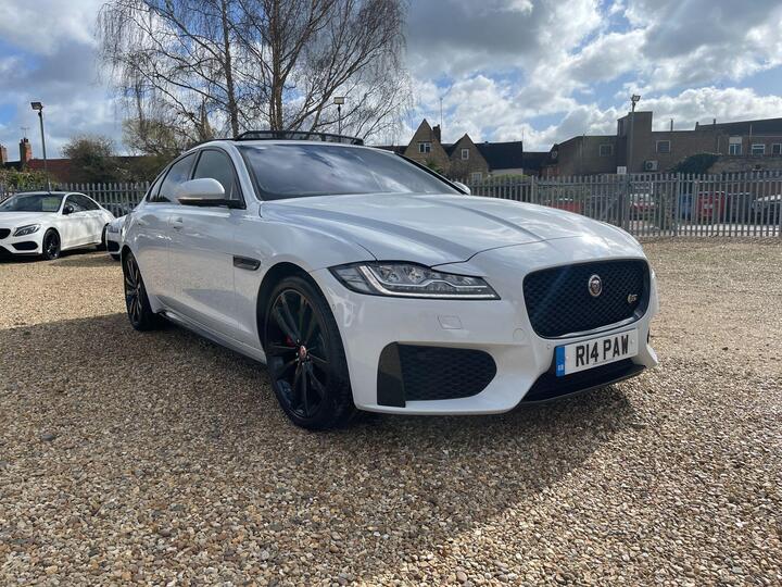 Jaguar XF 3.0 V6 S Auto Euro 6 (s/s) 4dr