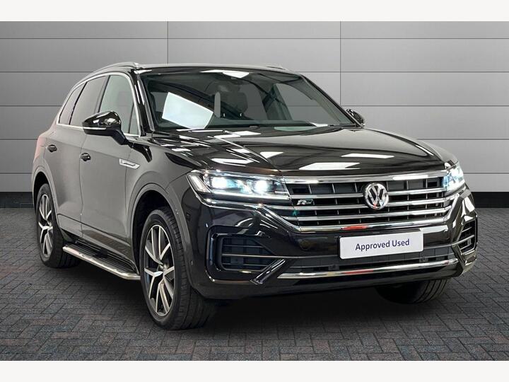 Volkswagen Touareg 3.0 TDI V6 R-Line Tiptronic 4Motion Euro 6 (s/s) 5dr Volkswagen Touareg 3.0 TDI V6 R-Line Tiptronic 4Motion Euro 6 (s/s) 5dr