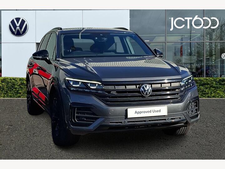 Volkswagen Touareg 3.0 TDI V6 Black Edition Tiptronic 4Motion Euro 6 (s/s) 5dr