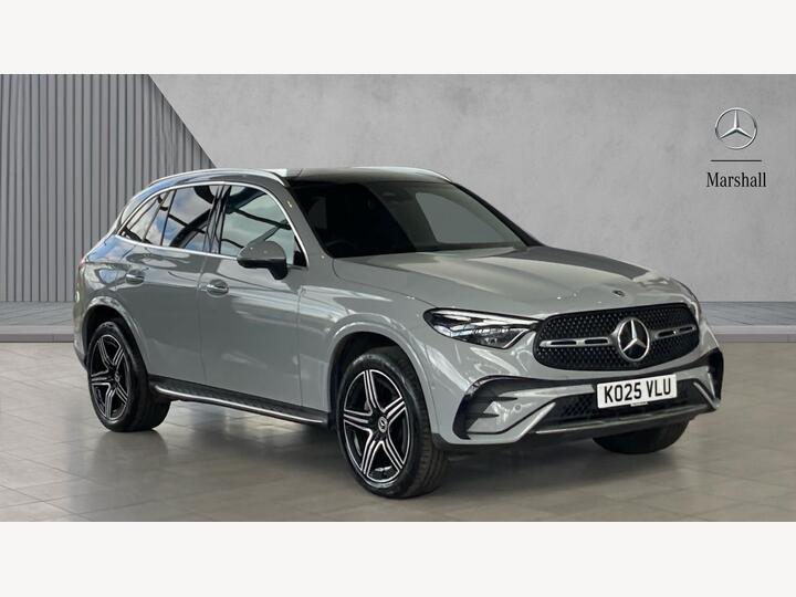 Mercedes-Benz GLC 2.0 GLC300e 31.2kWh AMG Line (Premium) G-Tronic+ 4MATIC Euro 6 (s/s) 5dr Mercedes-Benz GLC 2.0 GLC300e 31.2kWh AMG Line (Premium) G-Tronic+ 4MATIC Euro 6 (s/s) 5dr