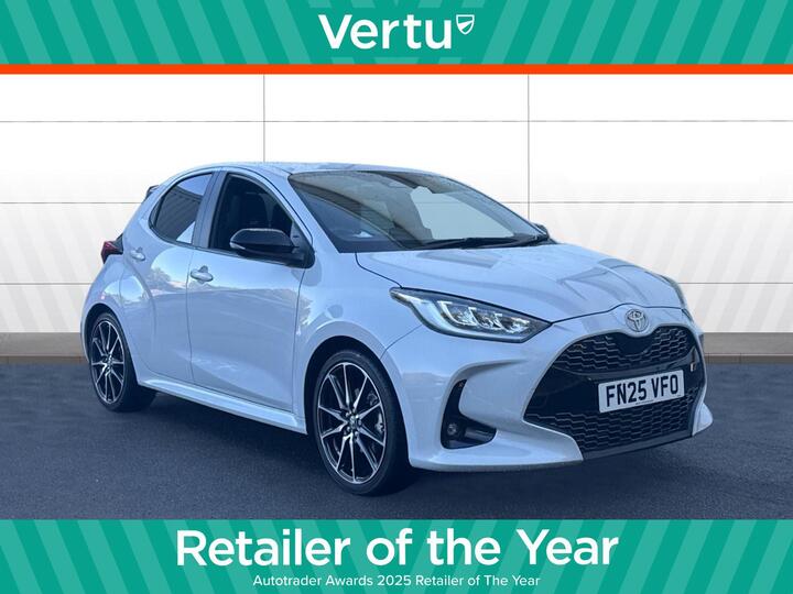 Toyota Yaris 1.5 VVT-h GR SPORT E-CVT Euro 6 (s/s) 5dr